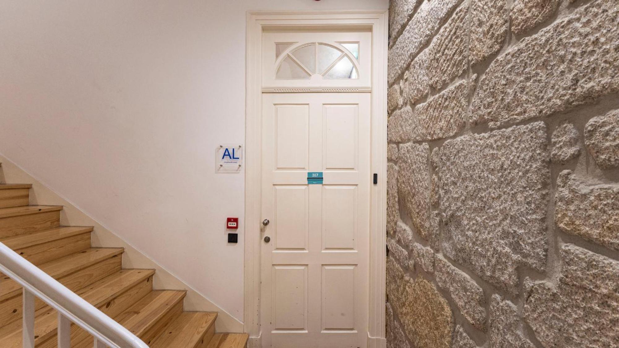 LovelyStay - Allderman Apartment - Almada 1º T OOporto Exterior foto